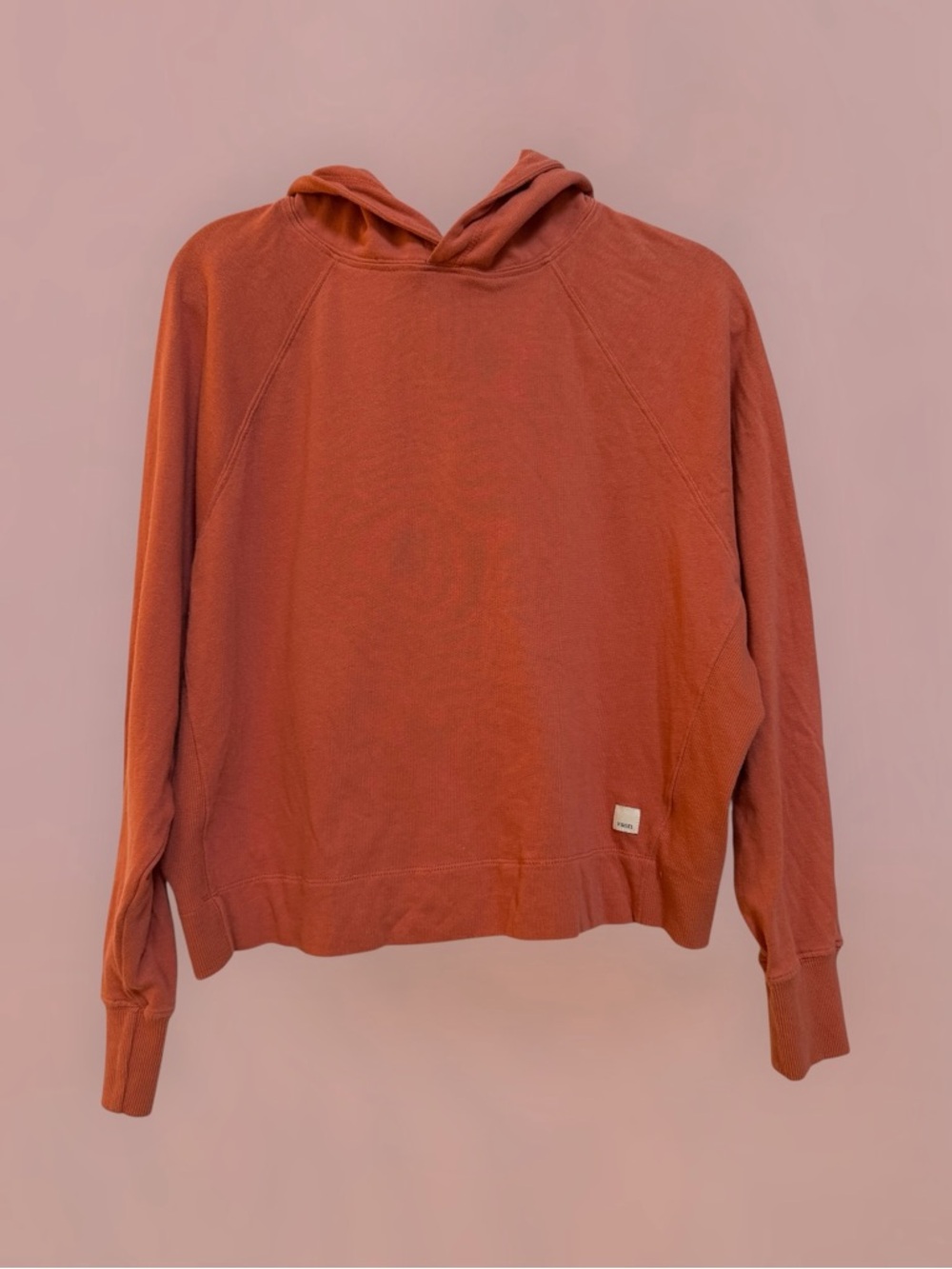 Vuori hooded pullover